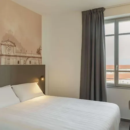 Отель B&B Hotel Piacenza Пьяченца
