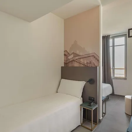 Hotel B&B HOTEL Piacenza