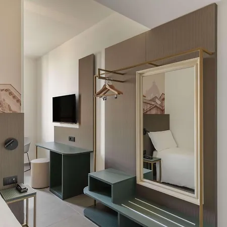 B&B Hotel Piacenza 3*