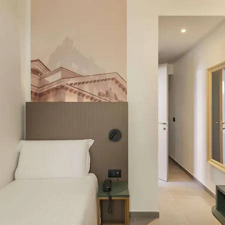 B&B HOTEL Piacenza