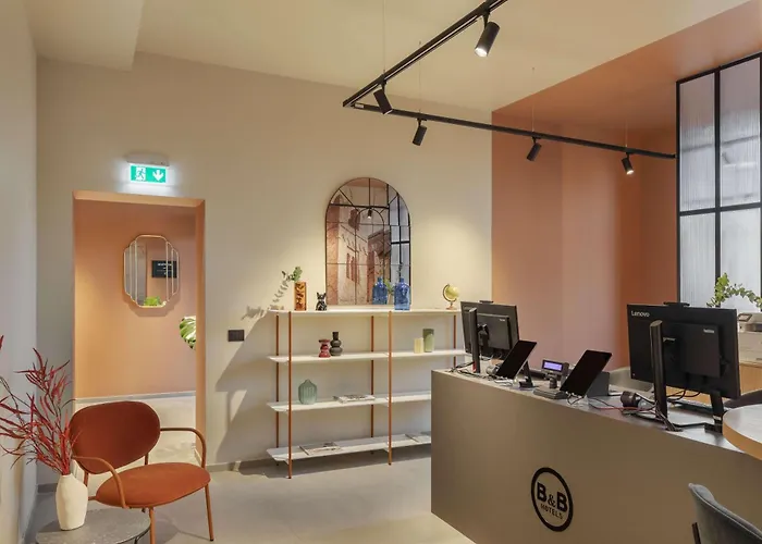 B&B Hotel Piacenza 3* ピアチェンツァ