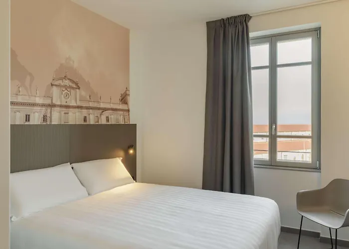 ホテル B&B Hotel Piacenza ピアチェンツァ
