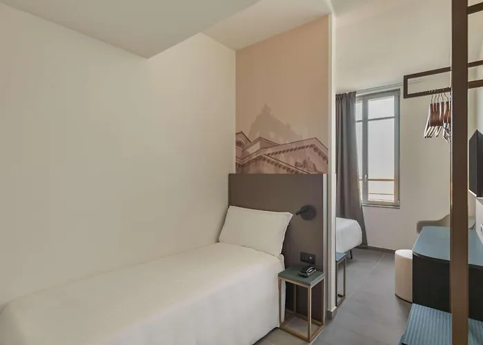 ホテル B&B Hotel Piacenza