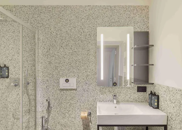 B&B Hotel Piacenza 호텔